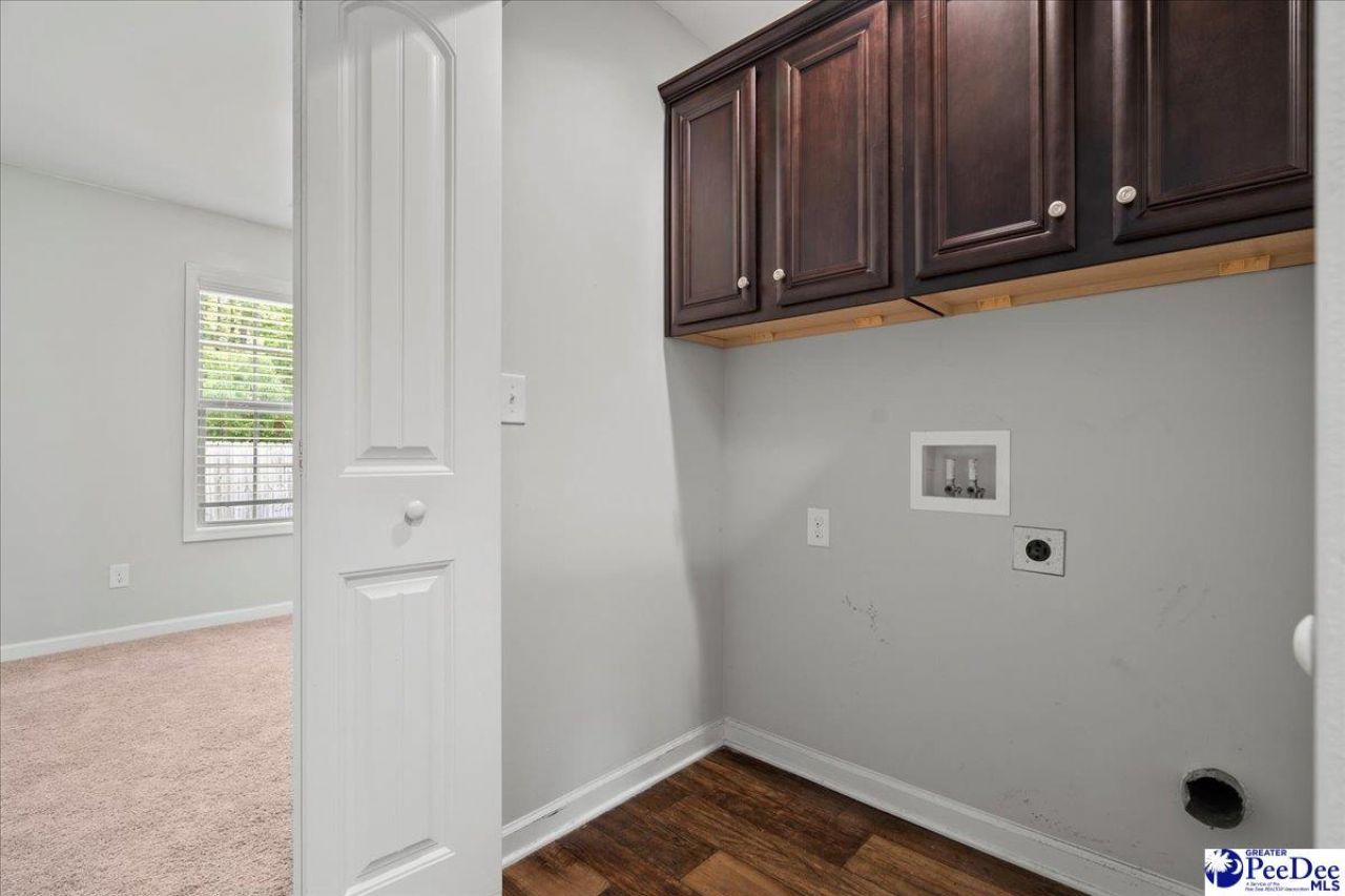 2102 Chatfield Drive Photo 18