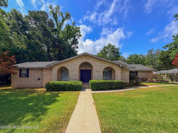 304 E Sixth Avenue, Petal, MS 39465