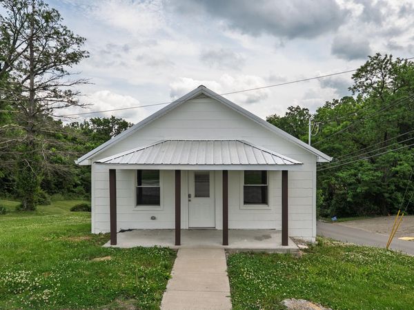 100 William Arnold Drive, Williamstown, KY 41097