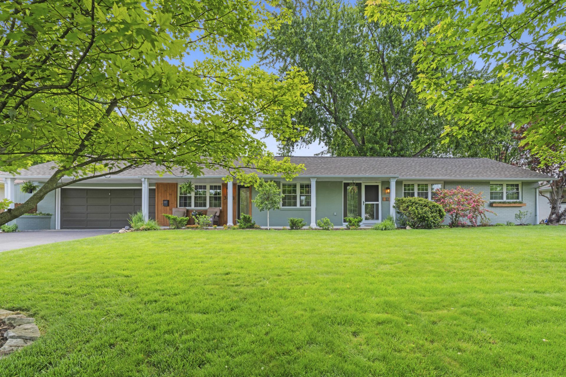 3870 Norbrook Drive, Upper Arlington, OH 43220 Main Photo