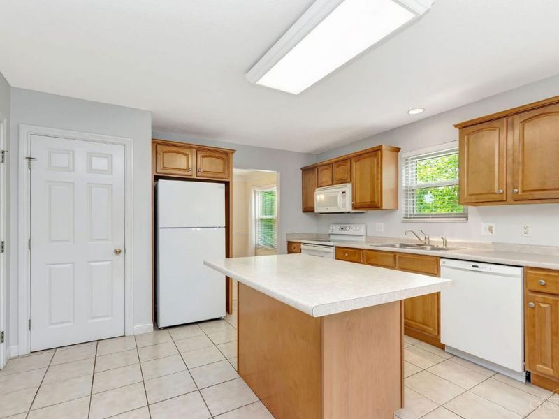7757 Austin Ridge Drive, Cincinnati, OH 45247 Photo 38