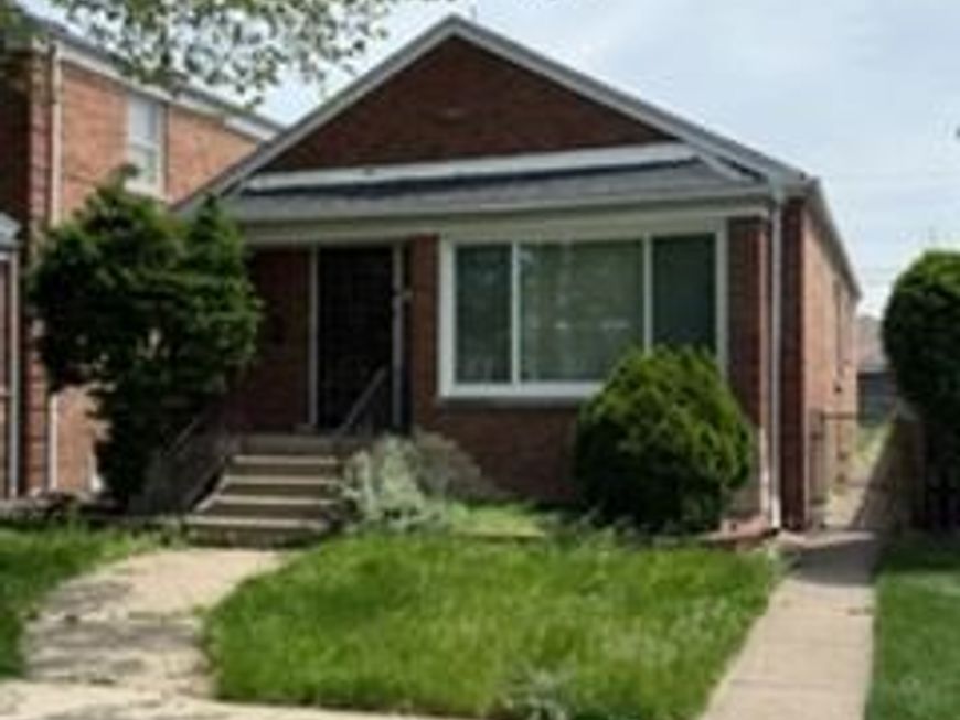 Main Photo