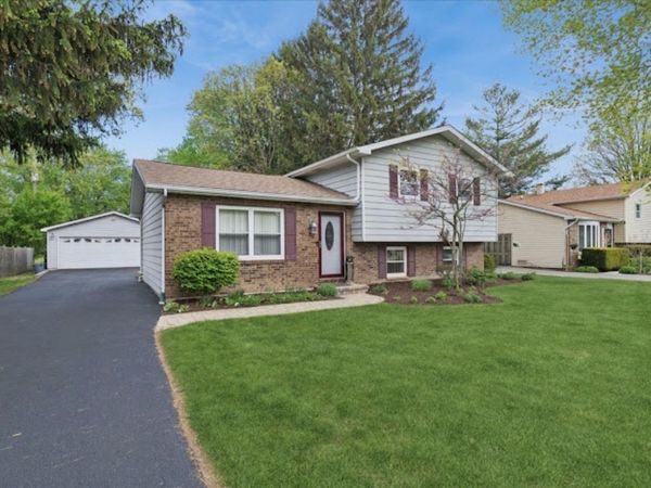 38187 N North Shore Avenue , Beach Park, IL 60087