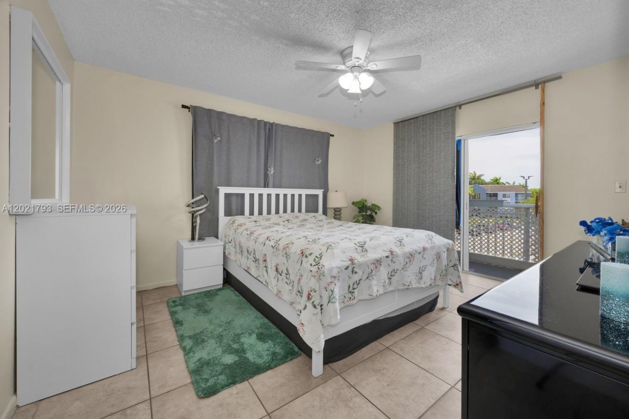 8670 SW 212th St , Unit 307, Cutler Bay, FL 33189 Photo