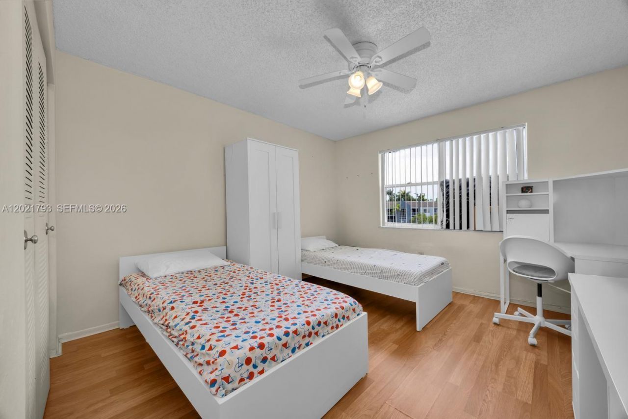 8670 SW 212th St , Unit 307, Cutler Bay, FL 33189 Photo