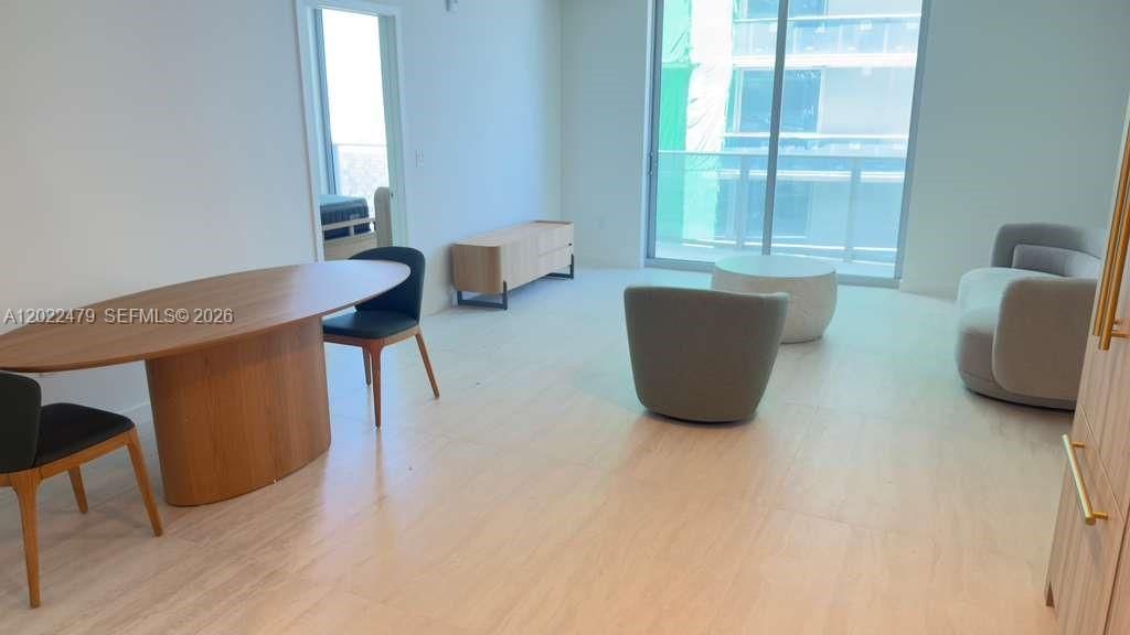 77 SE 5st, Unit 2306, Miami, FL 33131 Photo