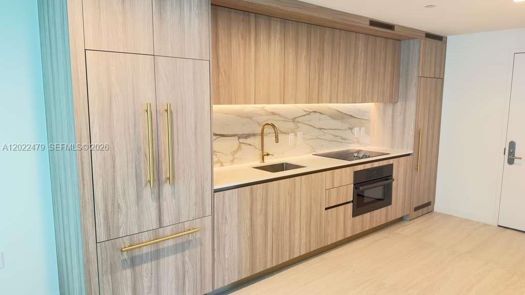 77 SE 5st, Unit 2306, Miami, FL 33131 Photo