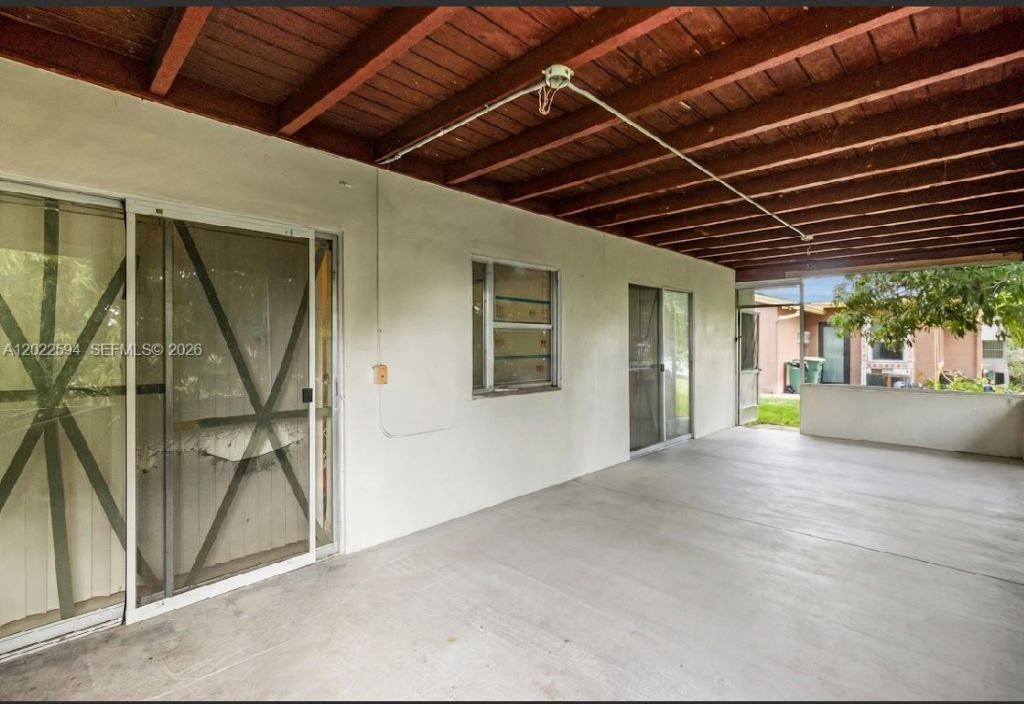 6013 NW 68th, Tamarac, FL 33321 Photo