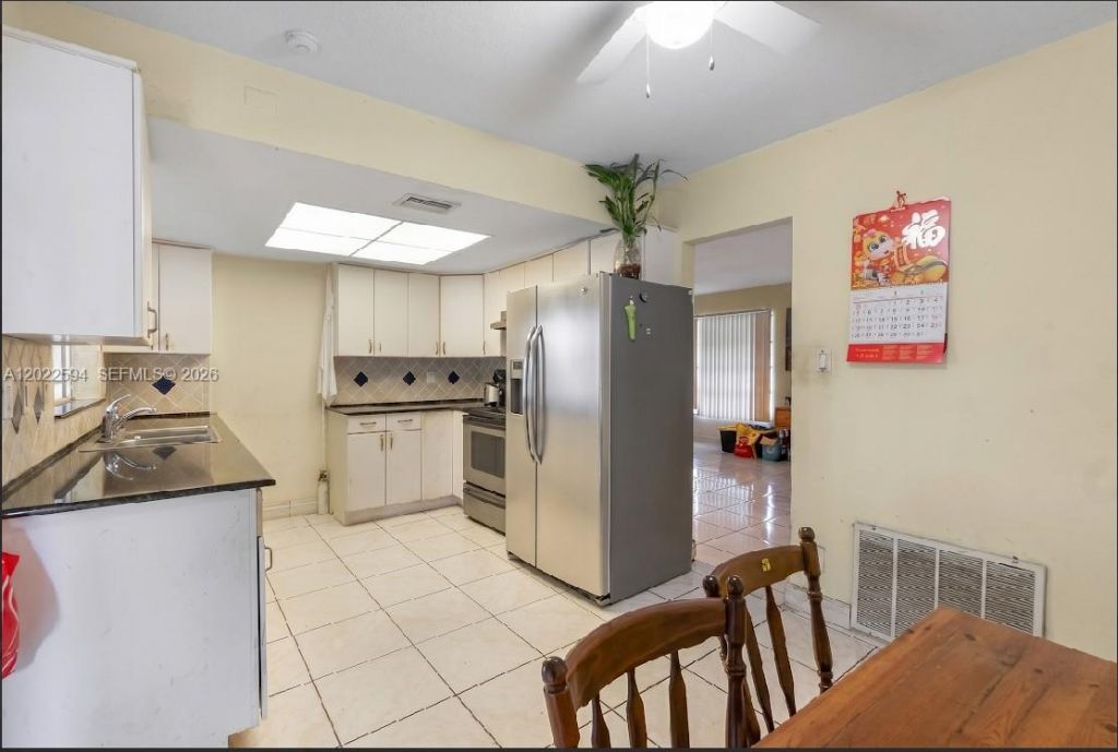 6013 NW 68th, Tamarac, FL 33321 Photo