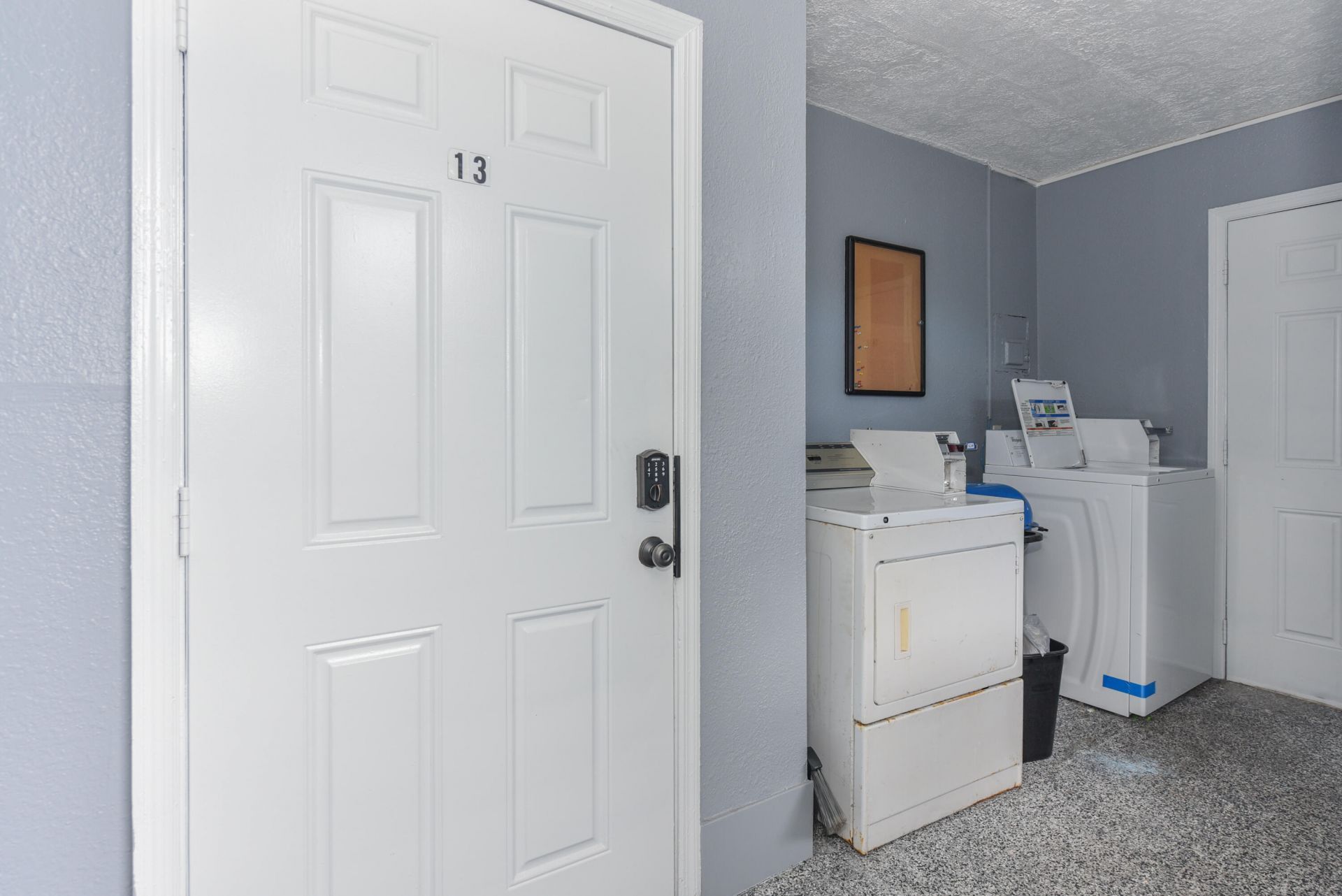 605 N Federal Highway, Unit 13, Lake Worth Beach, FL 33460 Photo
