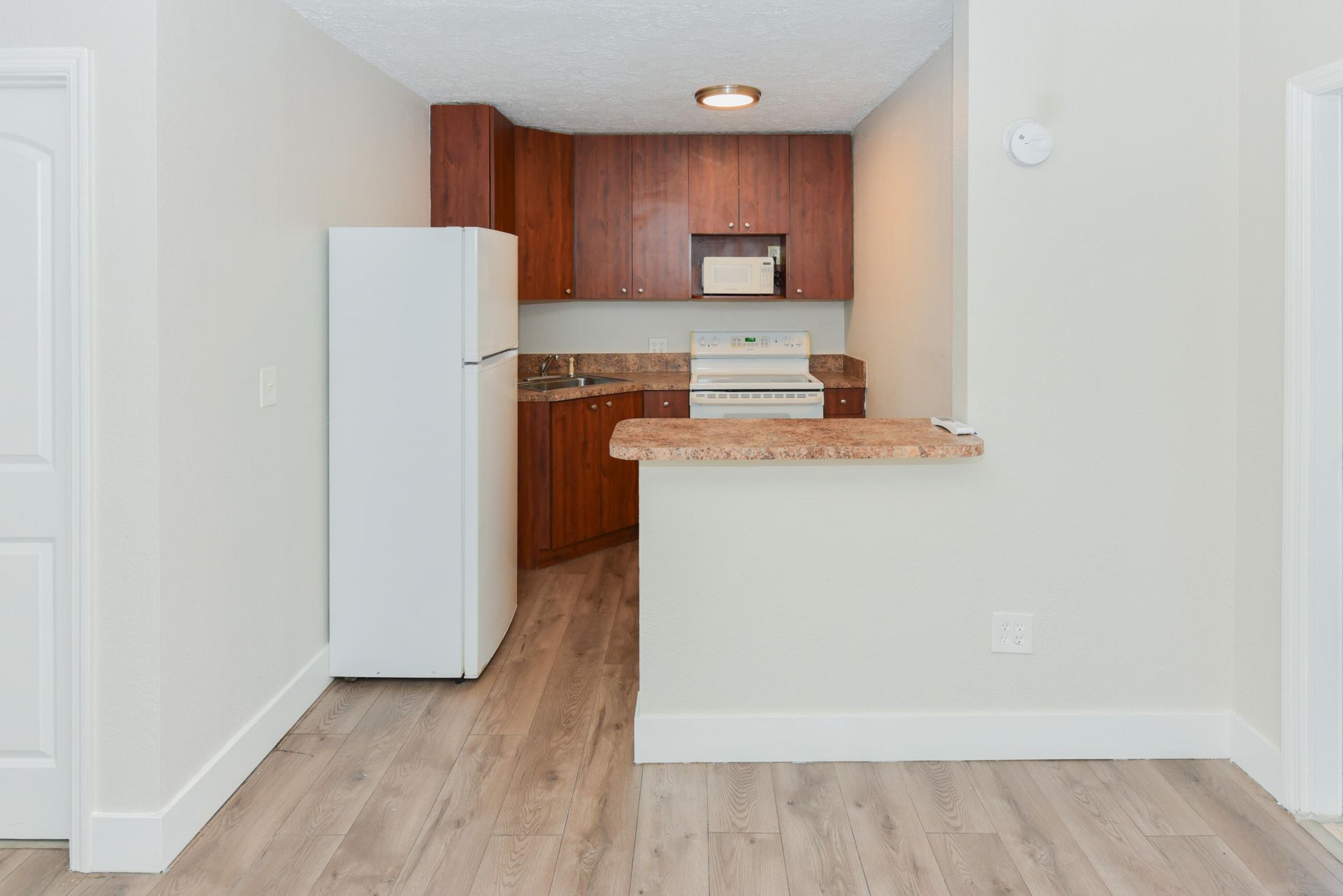 605 N Federal Highway, Unit 13, Lake Worth Beach, FL 33460 Photo