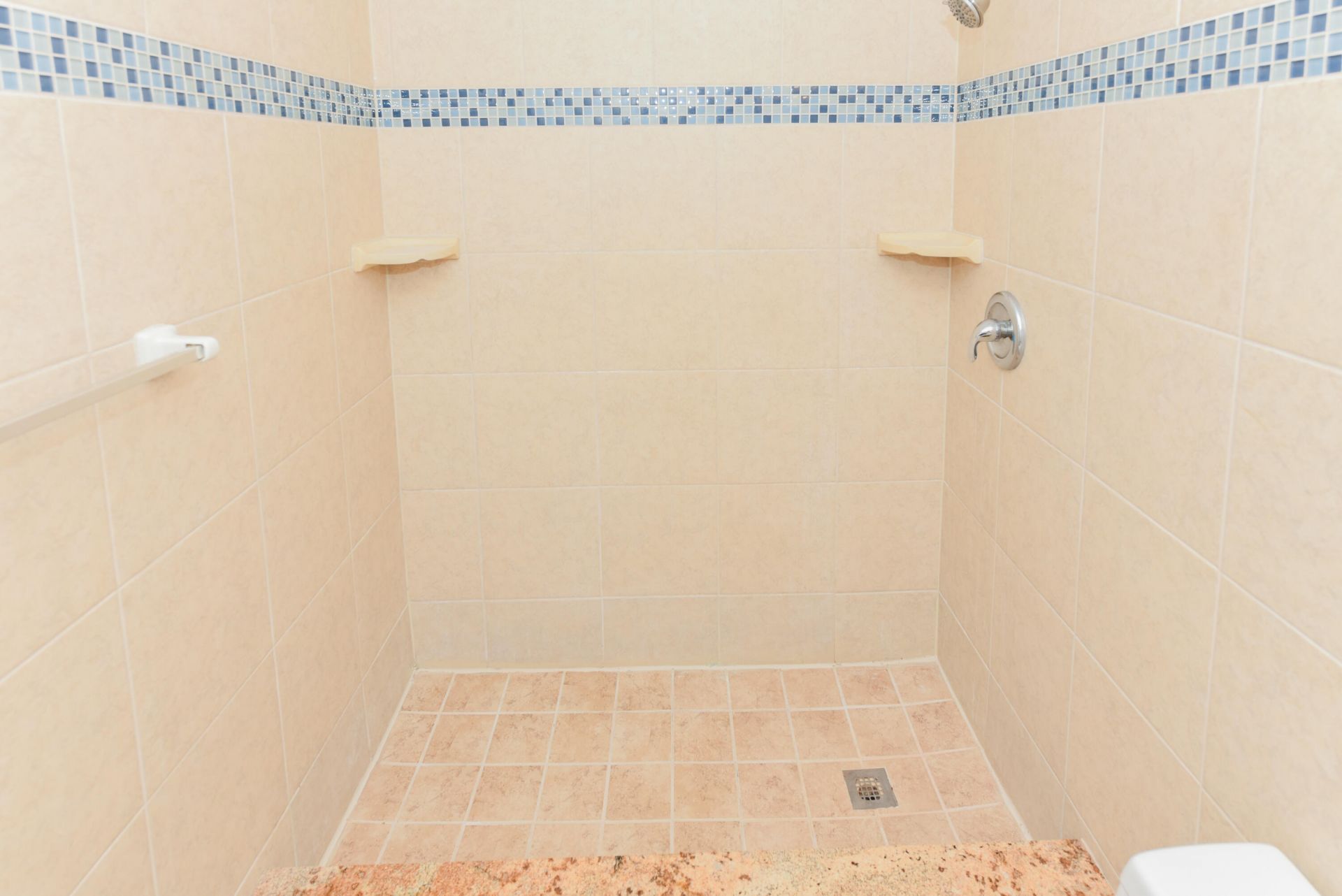 605 N Federal Highway, Unit 13, Lake Worth Beach, FL 33460 Photo