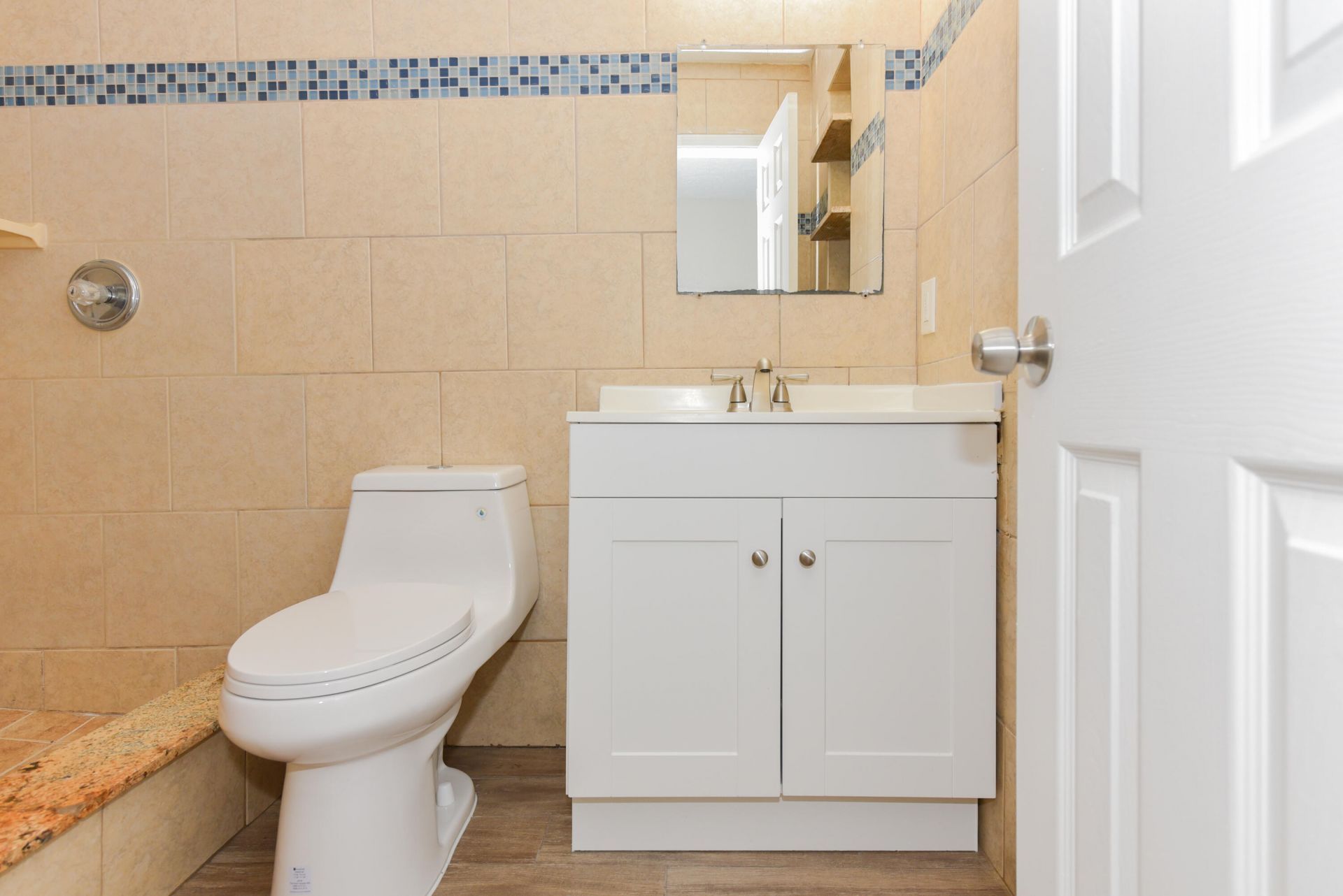 605 N Federal Highway, Unit 13, Lake Worth Beach, FL 33460 Photo