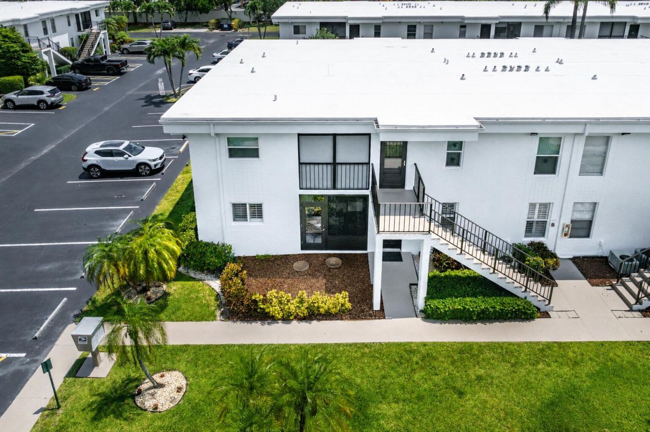 14897 Bal Moral Lane, Unit 105, Delray Beach, FL 33446 Photo