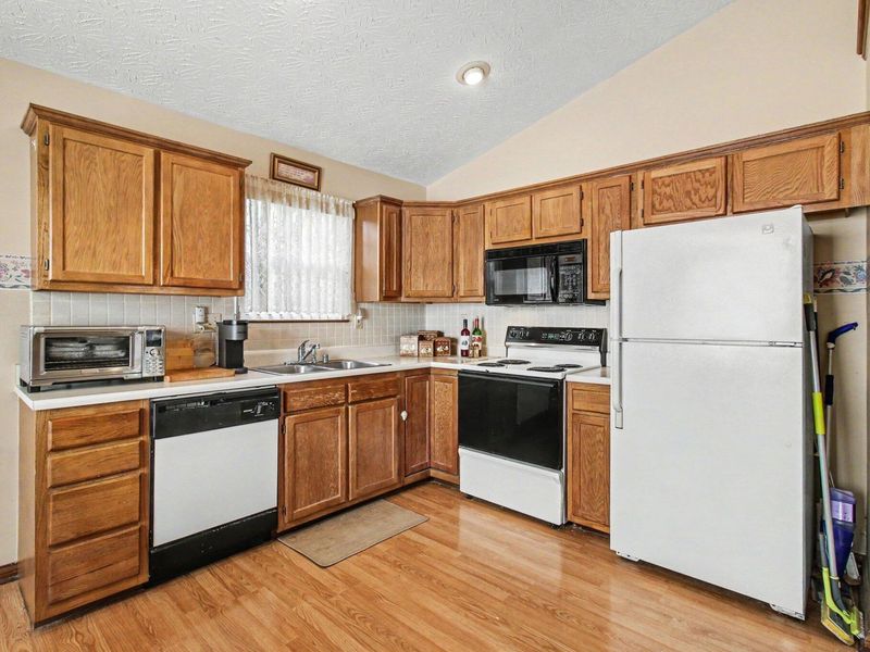 1506 Waterfall Way, Elsmere, KY 41018 Photo 10
