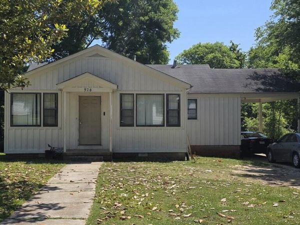 920 Chickasaw (property bundle), Tupelo, MS 38801