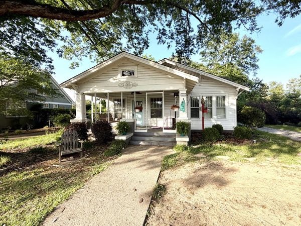 210 N 9th St., Amory, MS 38821
