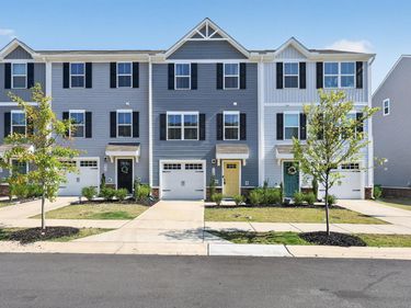 424 Emerald Shire Way, Zebulon, NC 27597