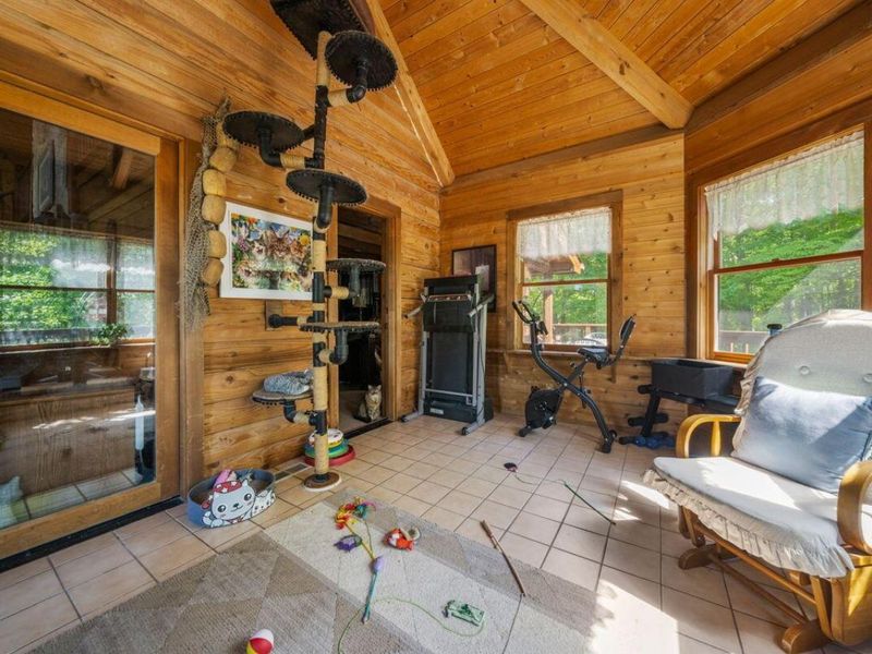 16472 Kreashbaum Road , Rockbridge, OH 43149 Photo 10