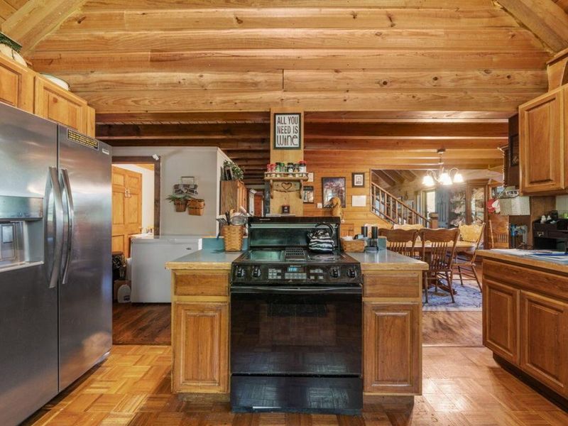 16472 Kreashbaum Road , Rockbridge, OH 43149 Photo 30