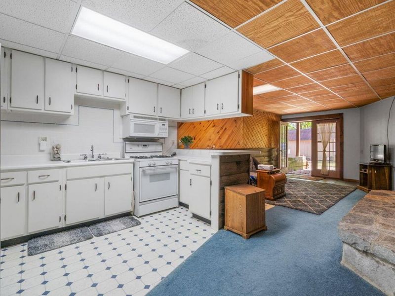 16472 Kreashbaum Road , Rockbridge, OH 43149 Photo 54