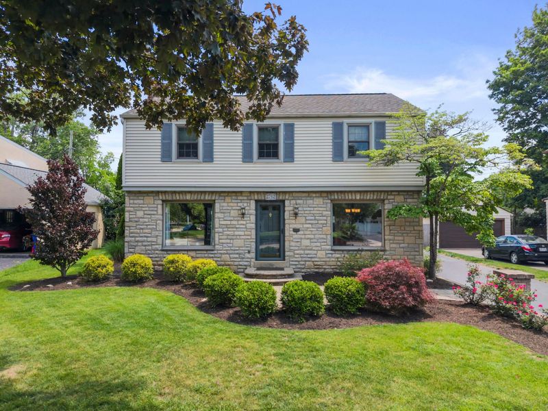 2762 Tremont Road, Columbus, OH 43221 Photo 2