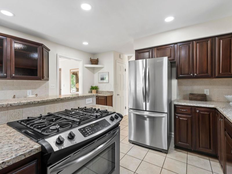 2762 Tremont Road, Columbus, OH 43221 Photo 28