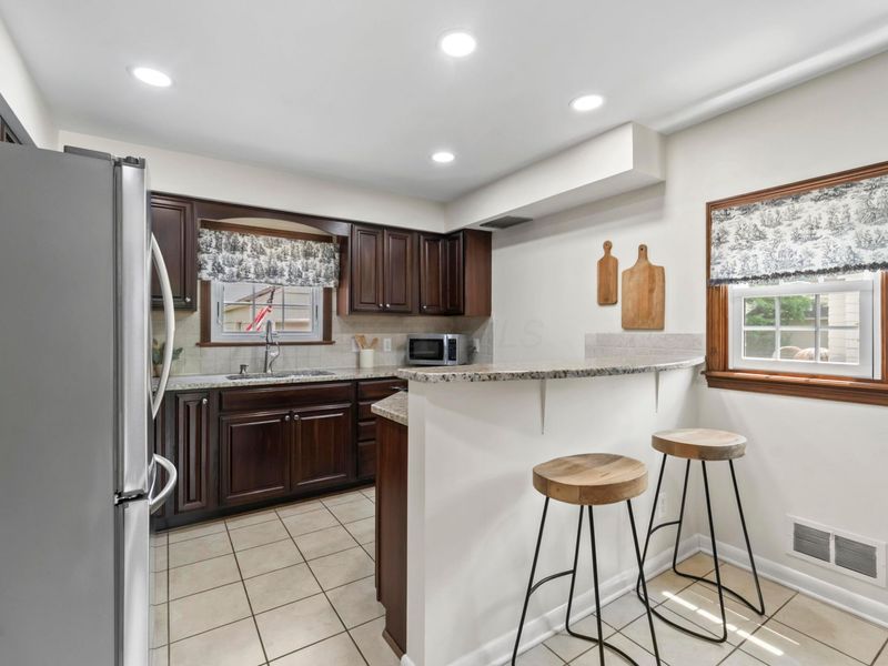 2762 Tremont Road, Columbus, OH 43221 Photo 31