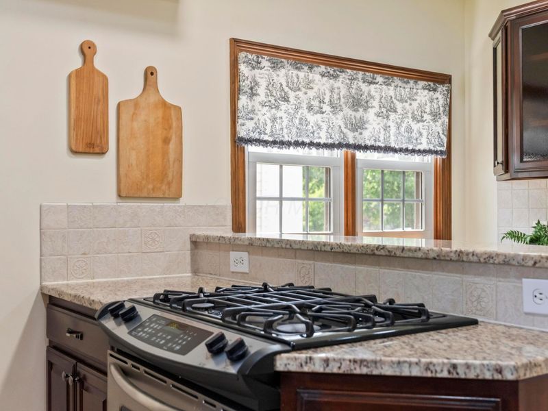 2762 Tremont Road, Columbus, OH 43221 Photo 32