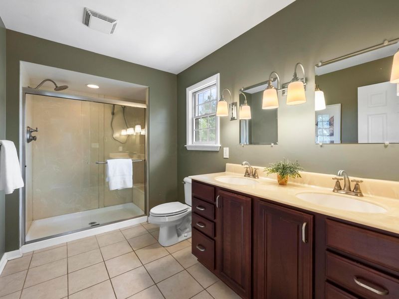 2762 Tremont Road, Columbus, OH 43221 Photo 41
