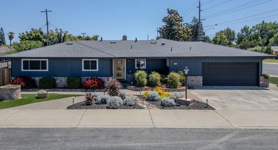 1000 Lakewood Dr, Lodi, CA 95240 Photo
