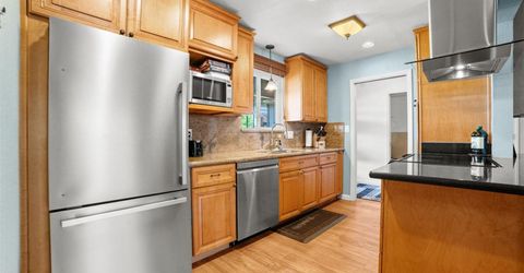 1000 Lakewood Dr, Lodi, CA 95240 Photo