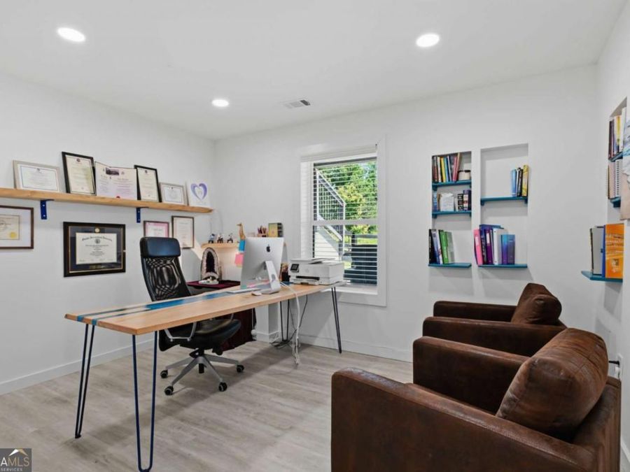 Property Image 38