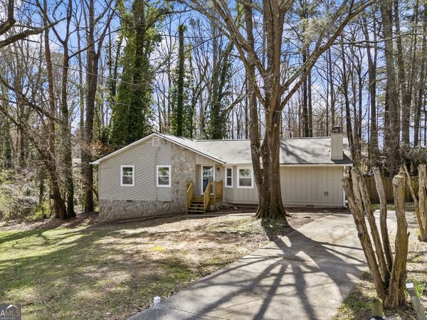 2493 Cherie Glen Road, Snellville, GA 30039