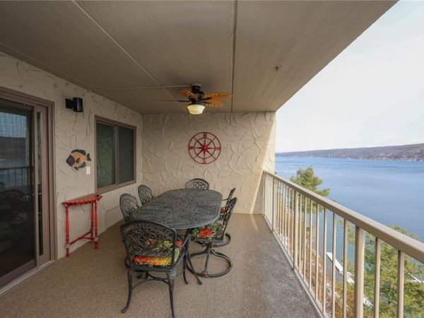 108 Cliffside Drive , Canandaigua, NY 14424