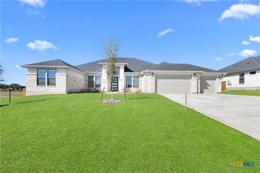 2017 Bluff Drive , Nolanville, TX 76559 Main Photo