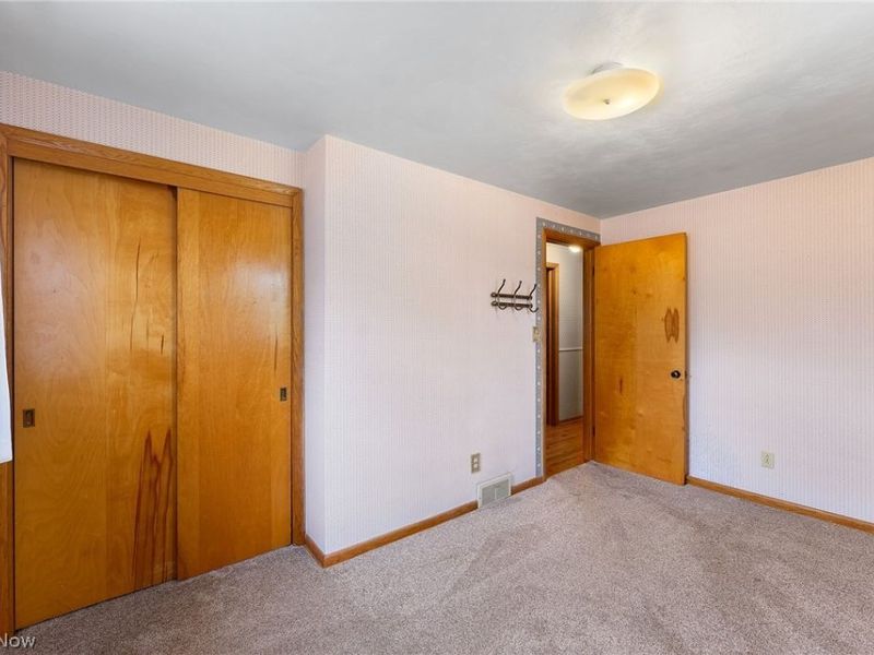 116 Woodland Drive, New Middletown, OH 44442 Photo 11