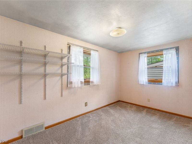 116 Woodland Drive, New Middletown, OH 44442 Photo 15
