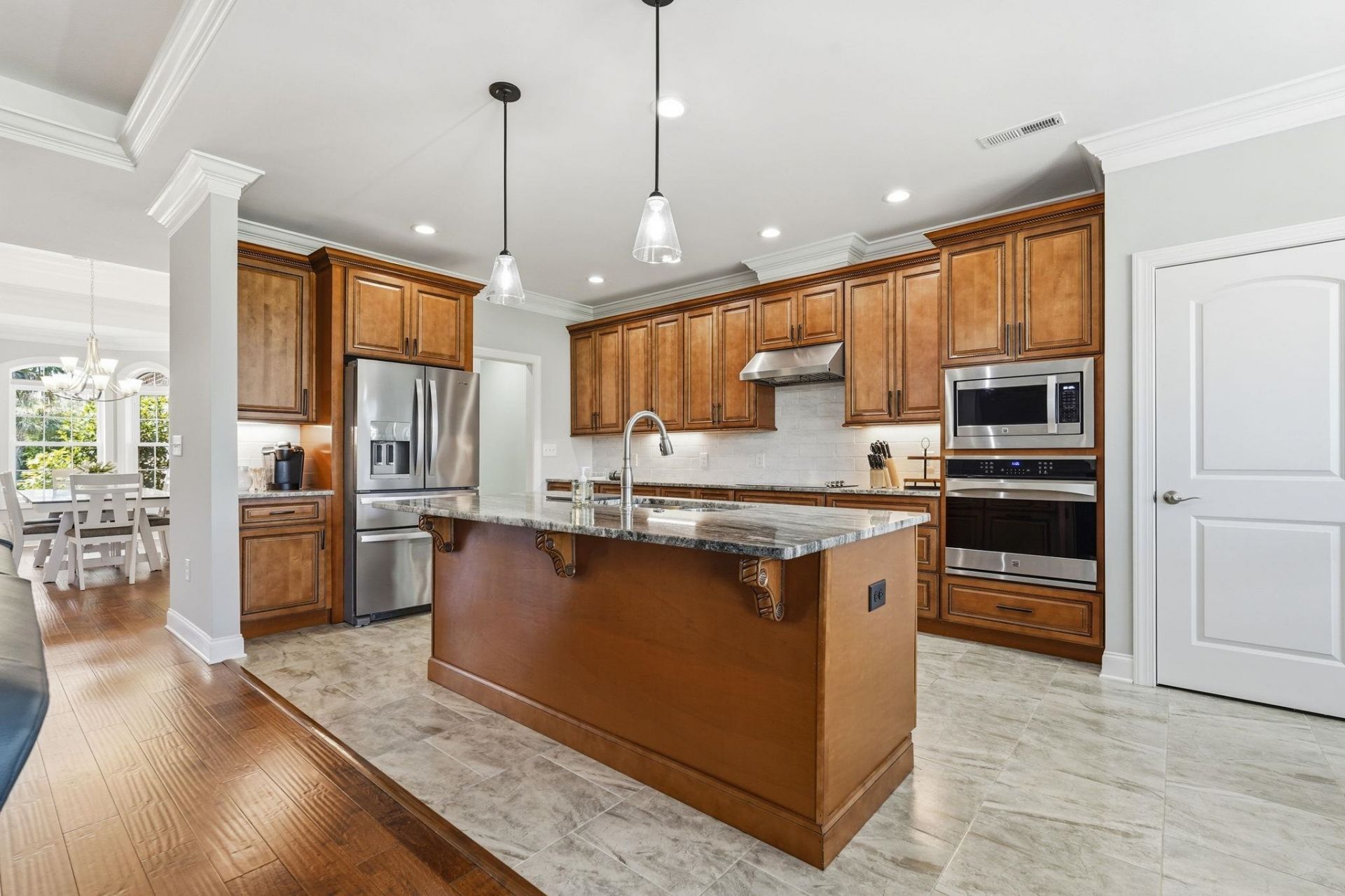 9486 Carrington Dr. Photo 13
