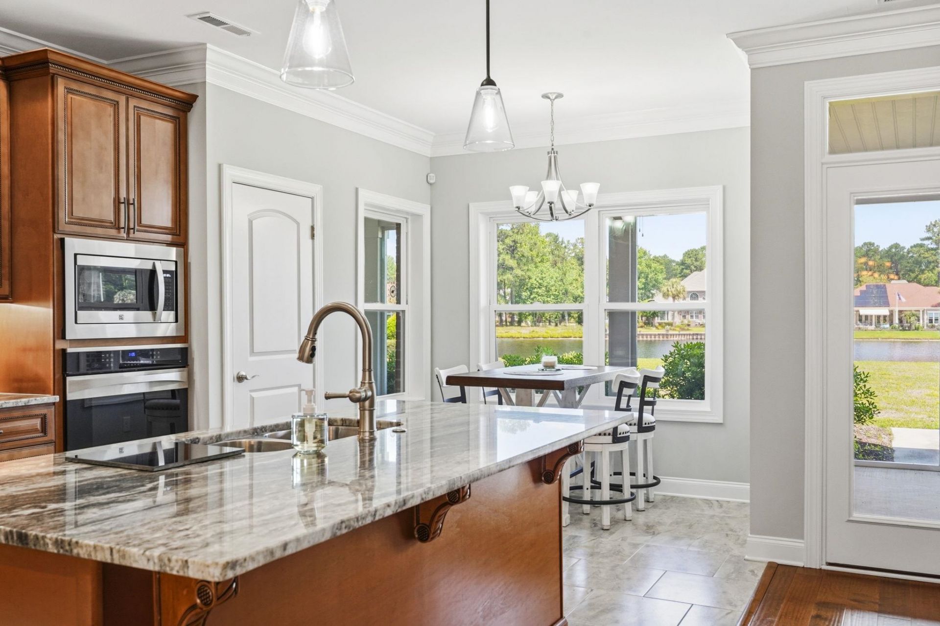 9486 Carrington Dr. Photo 14