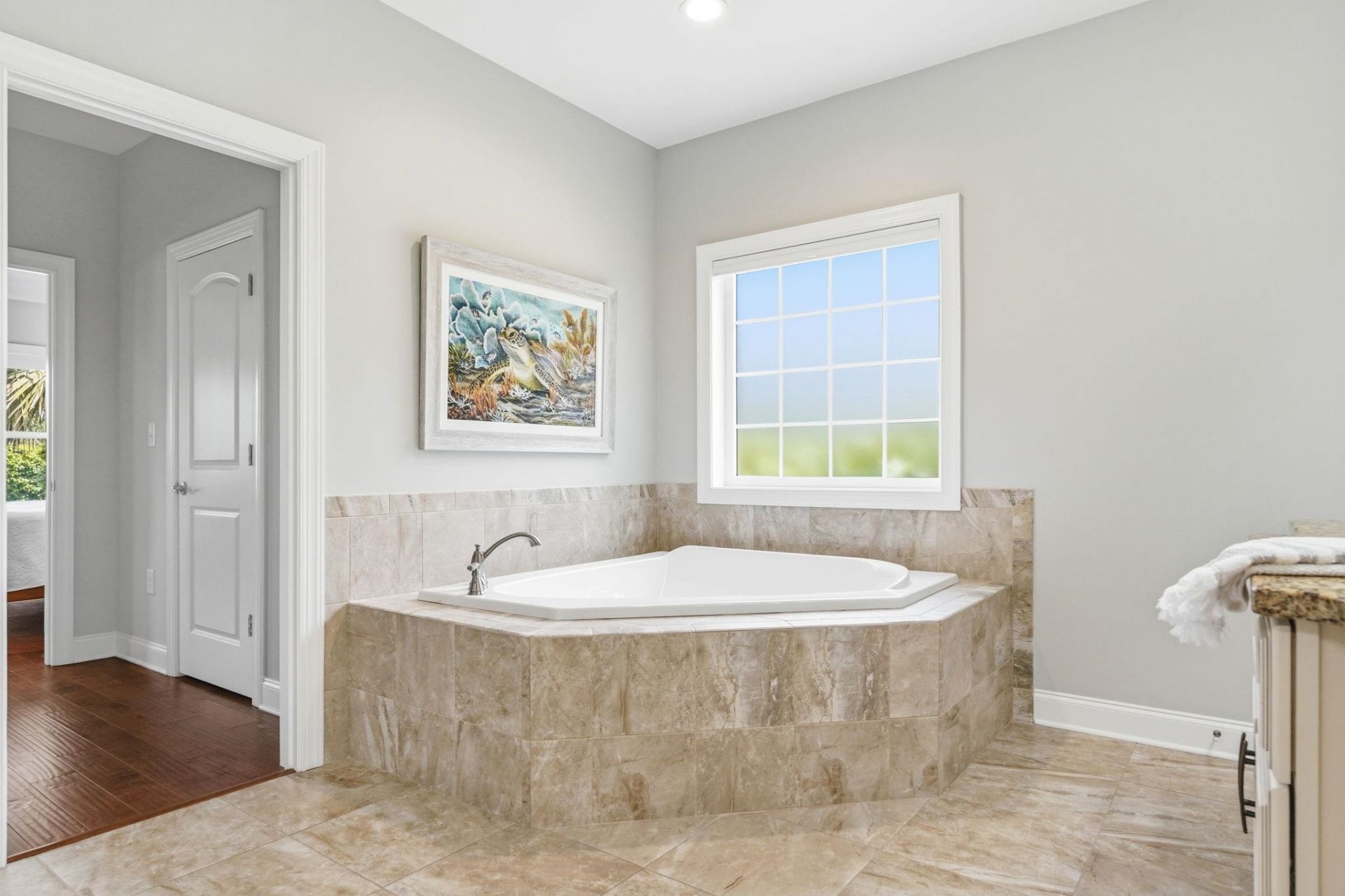 9486 Carrington Dr. Photo 22