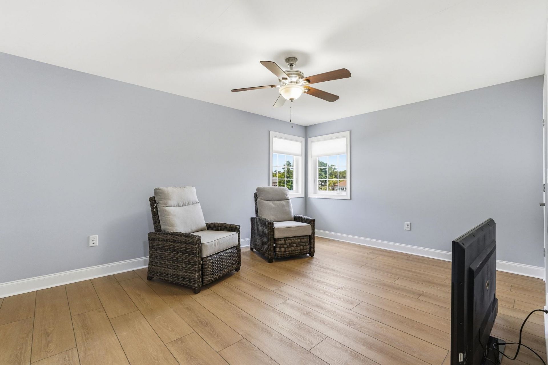 9486 Carrington Dr. Photo 30
