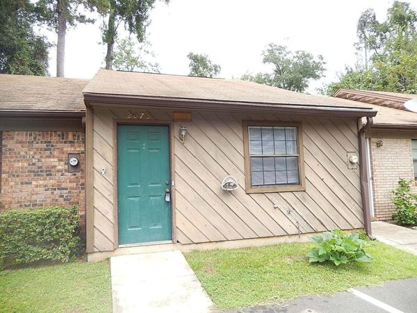 2075 Continental Avenue, Tallahassee, FL 32304