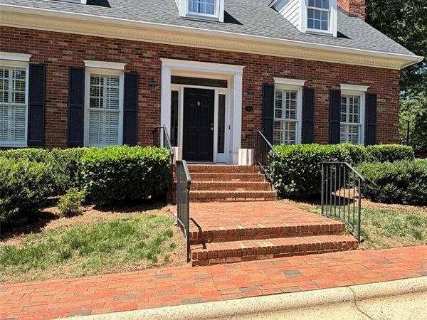 5906 Sharon Hills Road , Charlotte, NC 28210