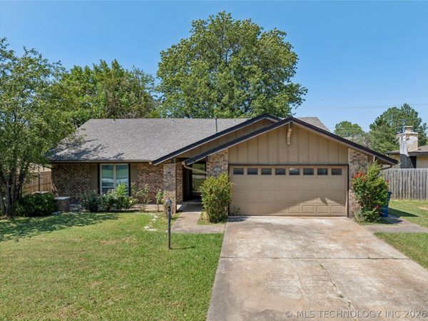 7065 E 52nd Street , Tulsa, OK 74145