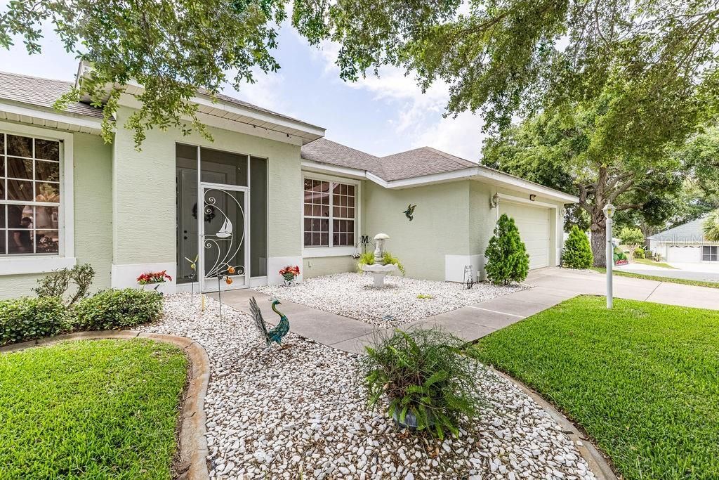 3370 Saint Lucia Court, Tavares, FL 32778 Photo