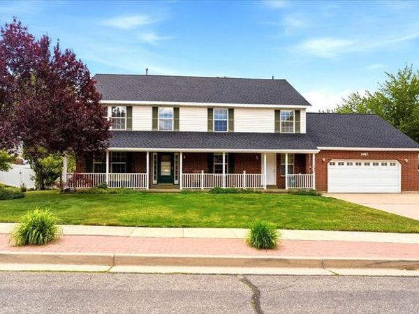 1987 CEDAR BENCH DR , South Weber, UT 84405