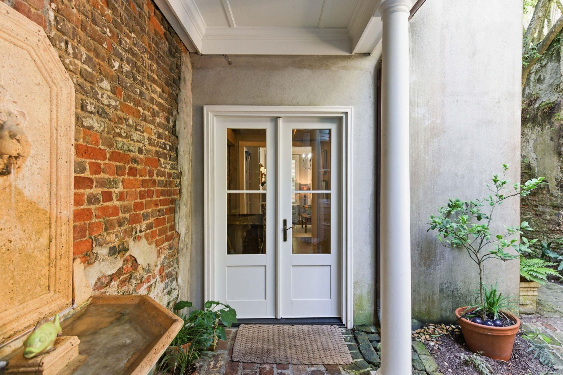 4 Tradd Street Photo 11
