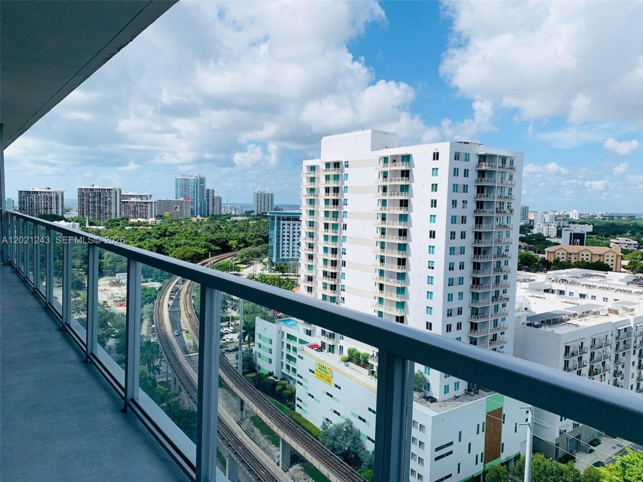 79 SW 12 St , Unit 2012-S, Miami, FL 33130 Photo