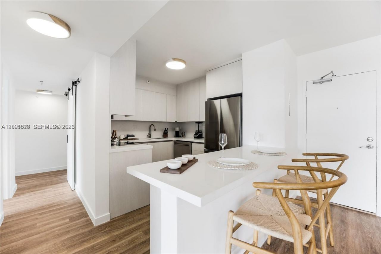 1500 Bay Rd , Unit 416S, Miami Beach, FL 33139 Photo